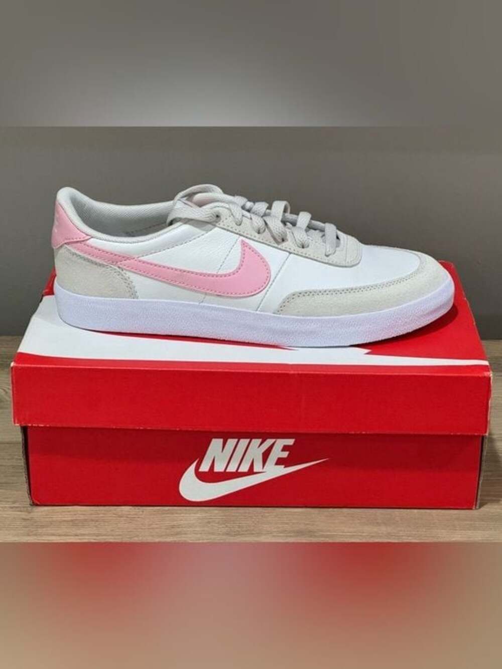 NIB Nike Killshot 2, 7Y, summit white and medium pink